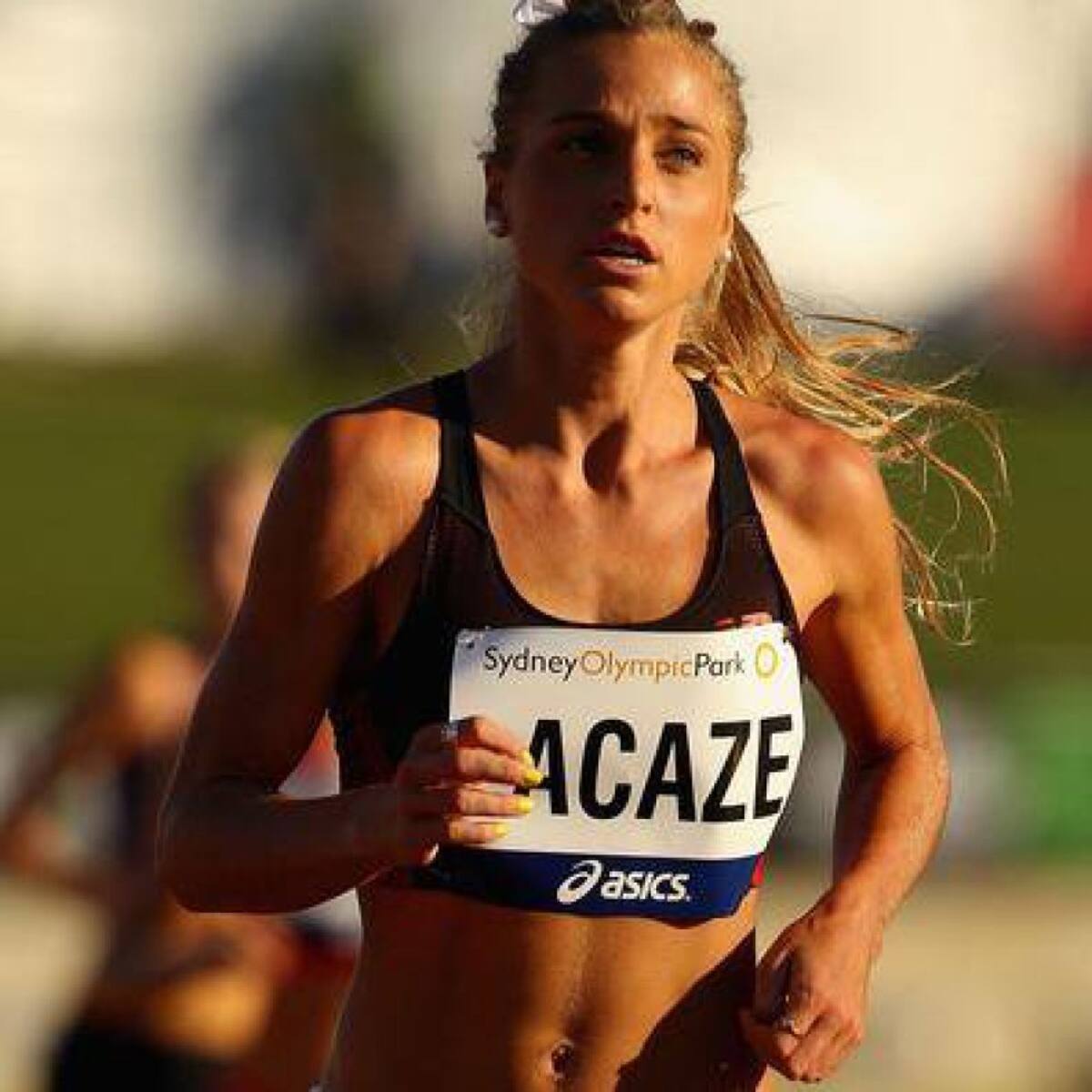 La atleta australiana de pista y campo Genevieve Lacaze.