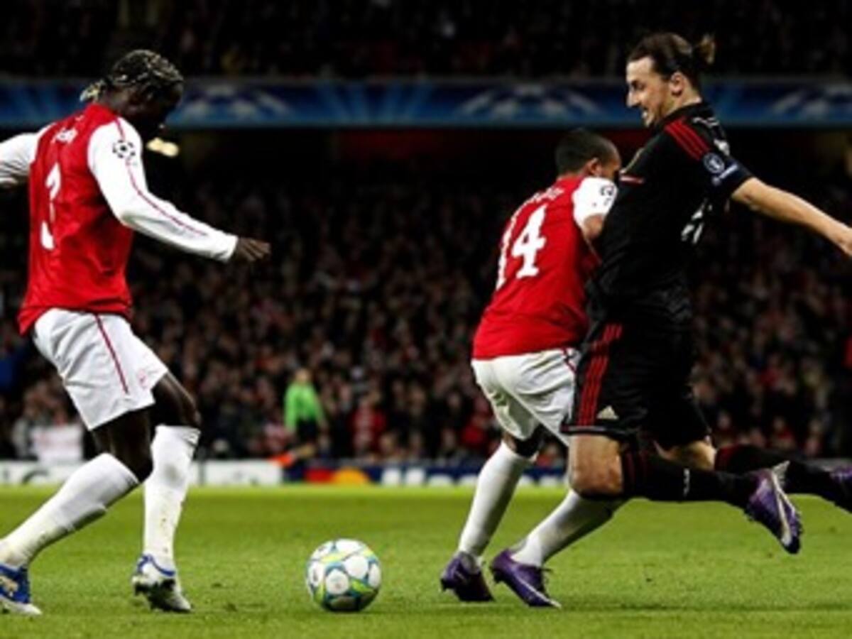 AC Milan y Benfica clasificaron a los cuartos de final de la Liga de Campeones