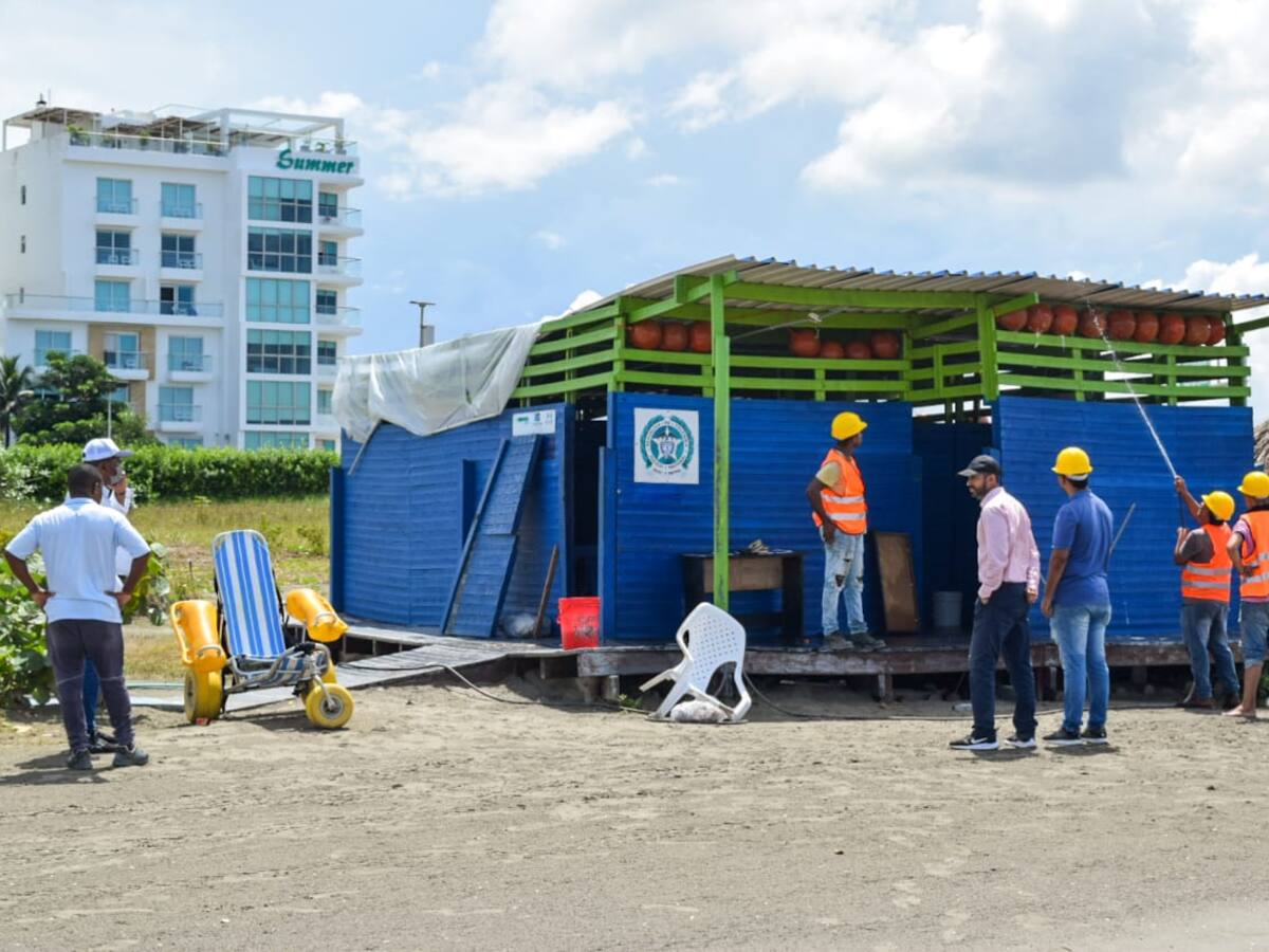 Distrito inició trabajos de mantenimiento en Playa Azul La Boquilla