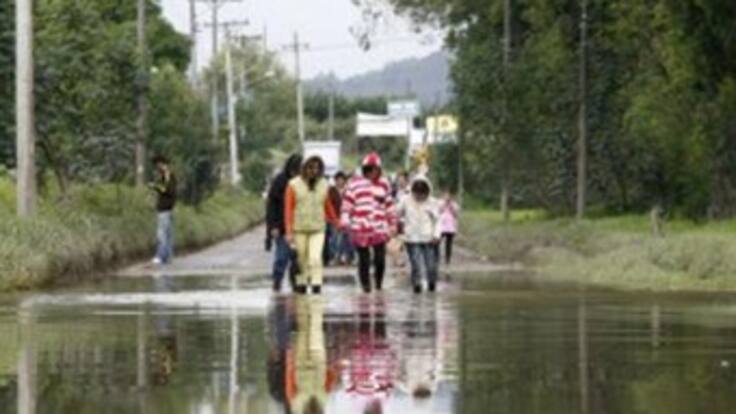 Autoridades piden evacuación de zonas ribereñas del río Bogotá