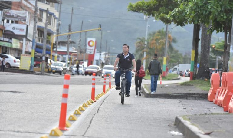 Bicicarril de la avenida Ferrocarril en Ibagué
