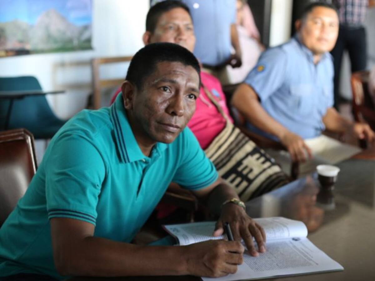 Pescadores de Taganga serán guías ambientales en bote con fondo de cristal
