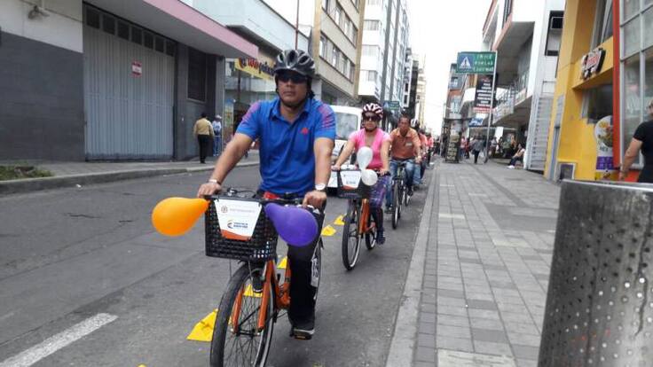 Con ciclo paseos en Armenia autoridades buscan uso correcto del bici carril