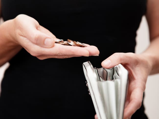 Imagen de referencia de dinero. (Foto: SEAN GLADWELL / Getty Images)