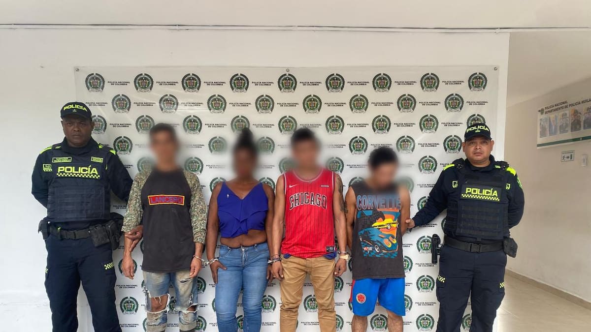 Cuatro Capturados por violación de habitación ajena y daño en bien ajeno en Suaza, Huila