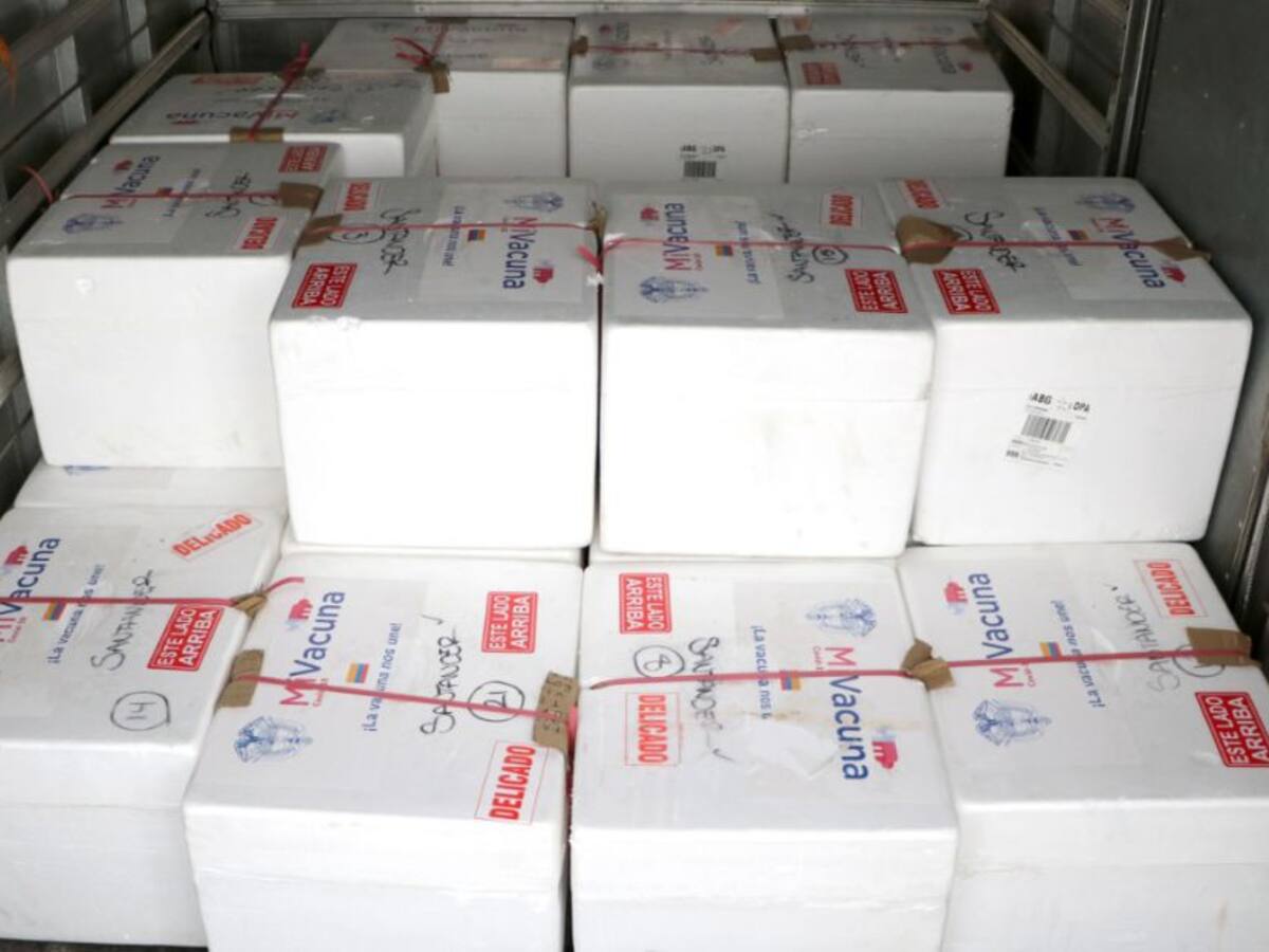 Santander retomará vacunación de segundas dosis