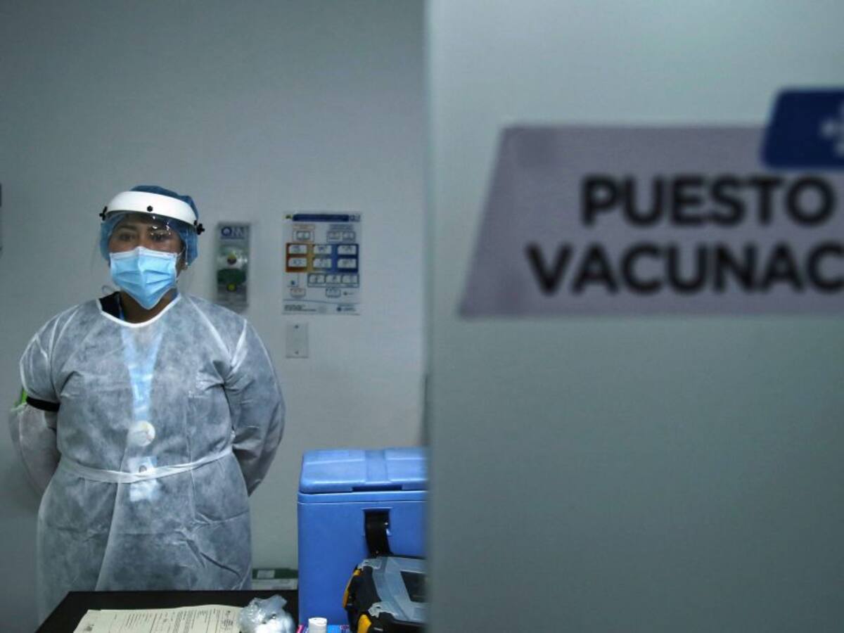 Especialistas expresan su preocupación por plan de vacunación de Cartagena