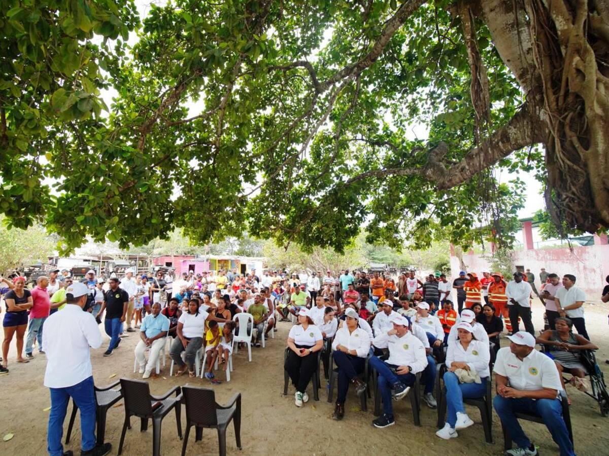 Alcalde Dumek Turbay socializó con la comunidad proyecto Nuevo Chambacú