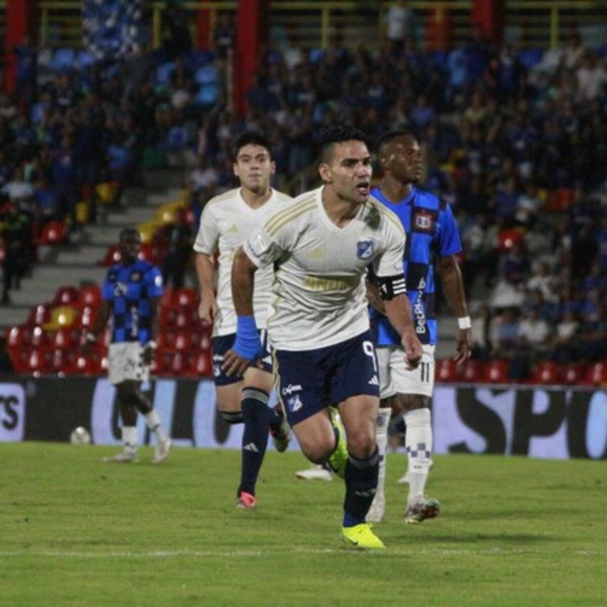 Tabla de máximos goleadores históricos de Colombia: así quedó luego del gol de Falcao