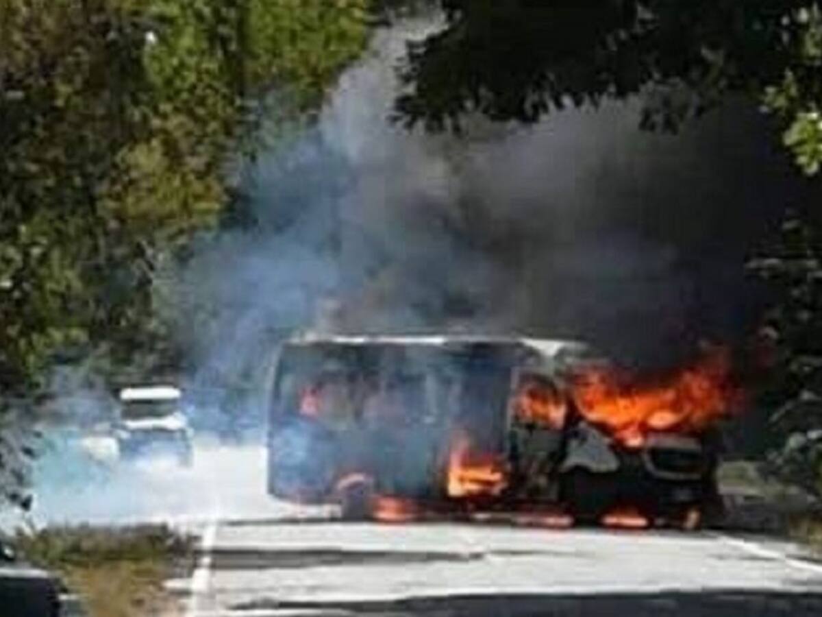 Quemas y obstrucción de corredores viales en el departamento de Arauca