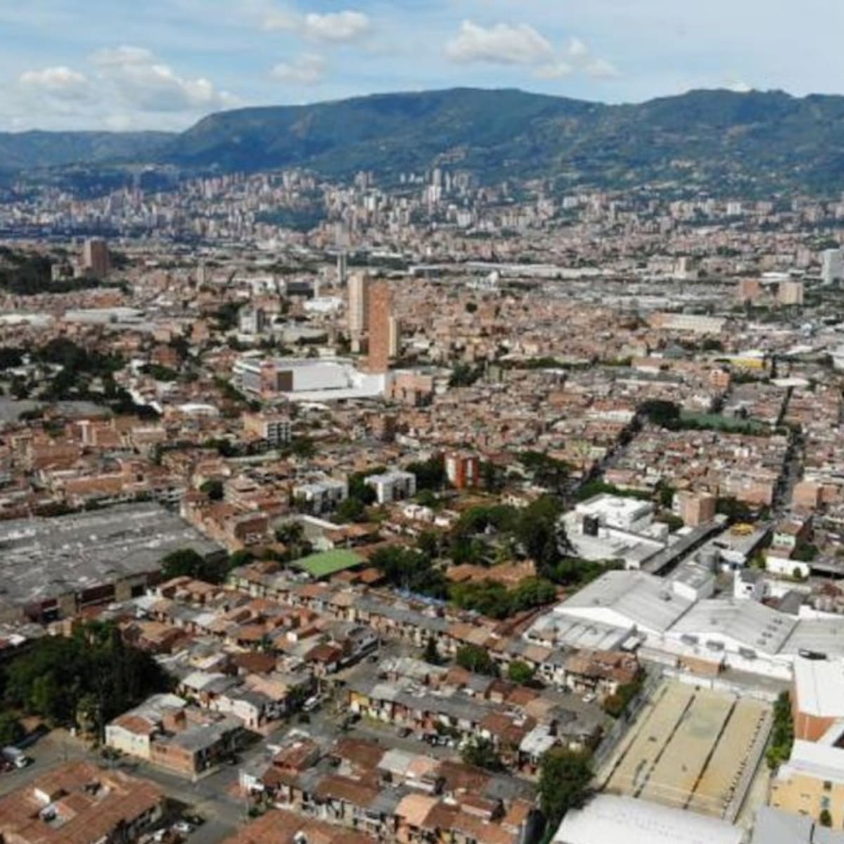 Capturan en Itagüí a dos señalados de distribuir panfletos amenazantes