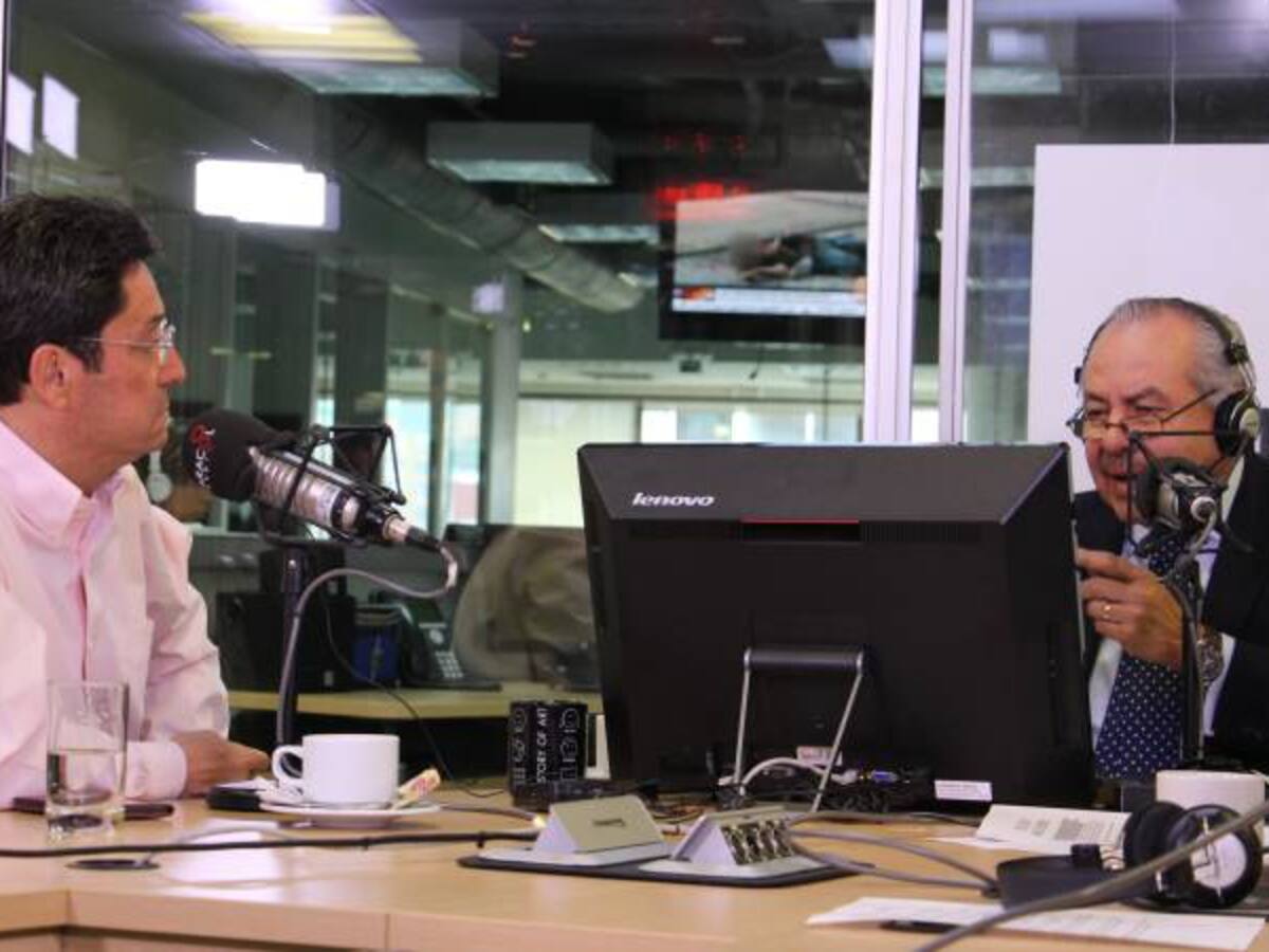 La licitación del metro se abrirá en el año 2018: Francisco Santos