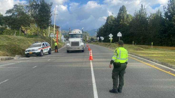 Teniente Cristian Valencia, jefe encargado de Policía de Carreteras en Quindío