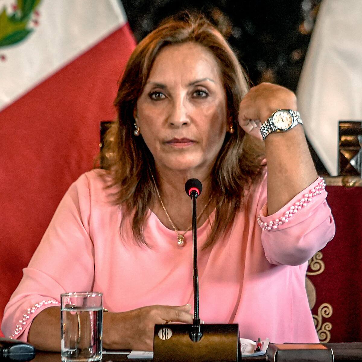 La Fiscalía de Perú denunció a la presidenta Dina Boluarte por caso Rolexgate