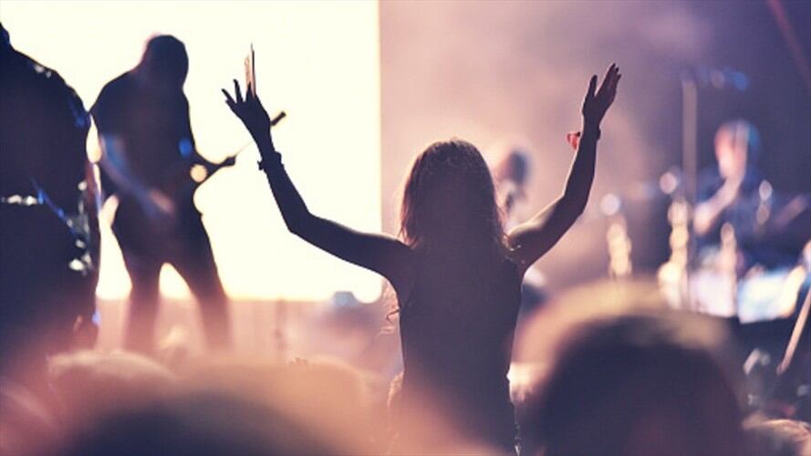 Los festivales de música determinan las vacaciones de los milenials. Foto: Getty Images