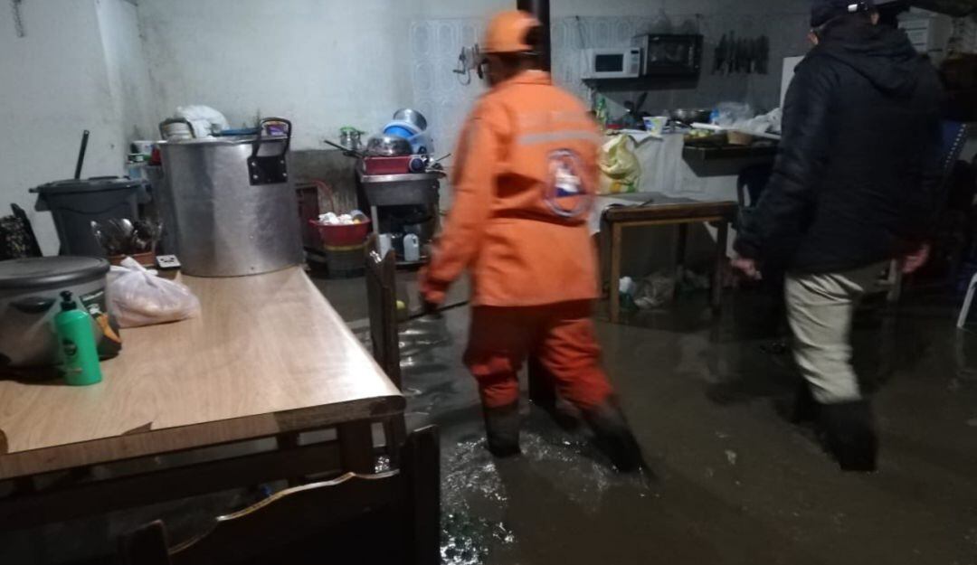 Inundaciones en zona urbana y rural de Aquitania. 