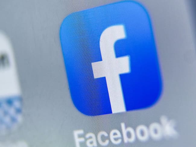 Facebook examina filtración de base de datos de millones de usuarios