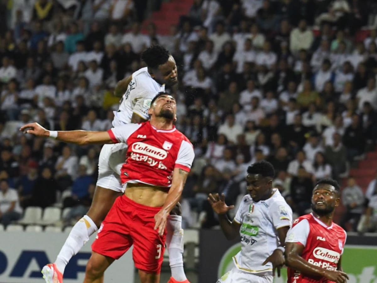 Santa Fe se mantiene en lo más alto del Grupo B tras empatar de visitante con Once Caldas