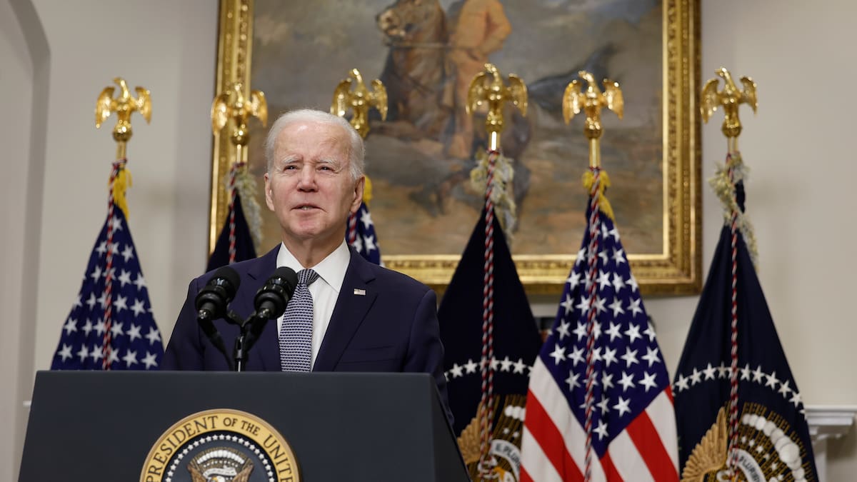 “El sistema financiero de EE.UU. está a salvo”: Biden tras colapso de tres bancos