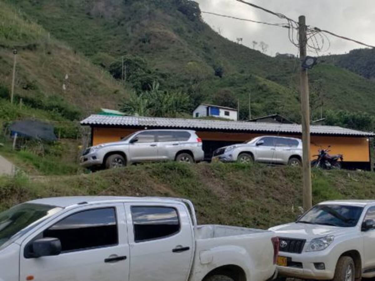 Investigan plan para atentar contra Pastor Alape en Ituango