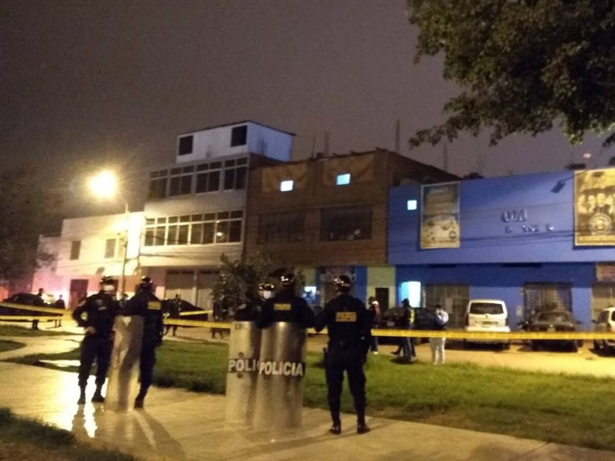 Estampida en discoteca clandestina en Perú deja 13 muertos