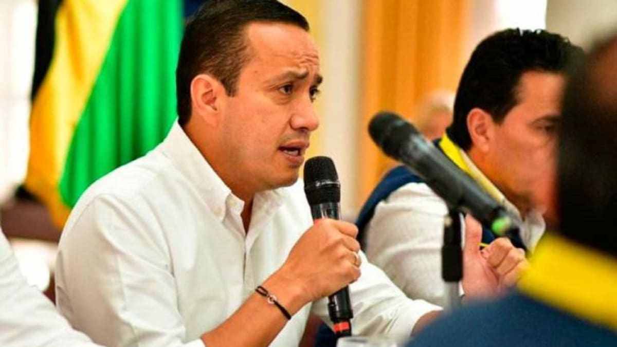 gobernador de Santander, Mauricio Aguilar