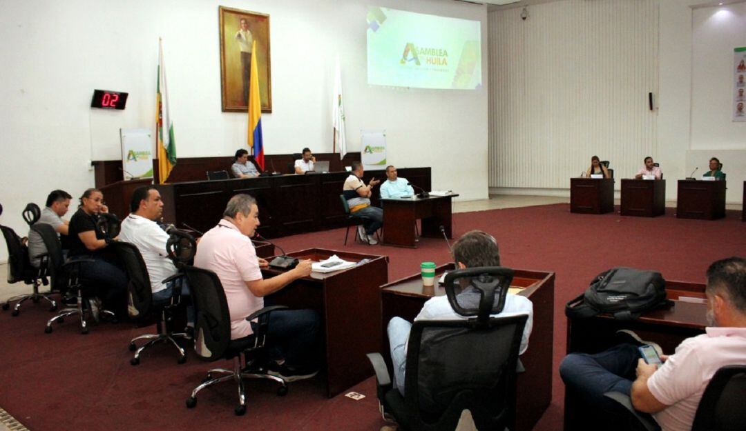 Los diputados alertaron frente sobre posibles amenazas contra el gobernador.