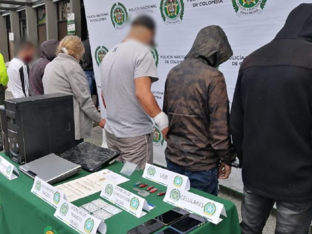 Cae en Manizales una banda dedicada a la falsificación de documentos