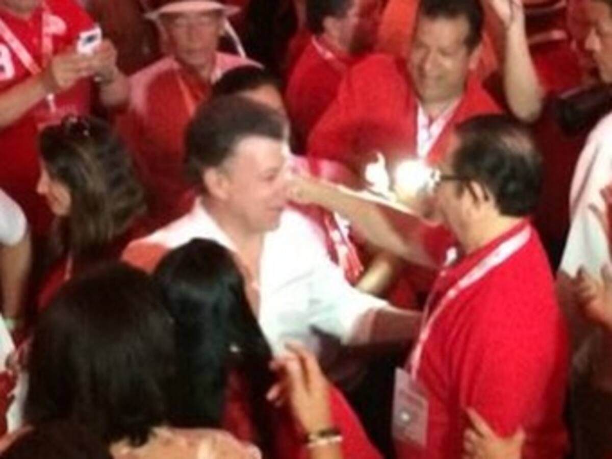 Estoy cumpliendo la Ley de Garantías: Santos