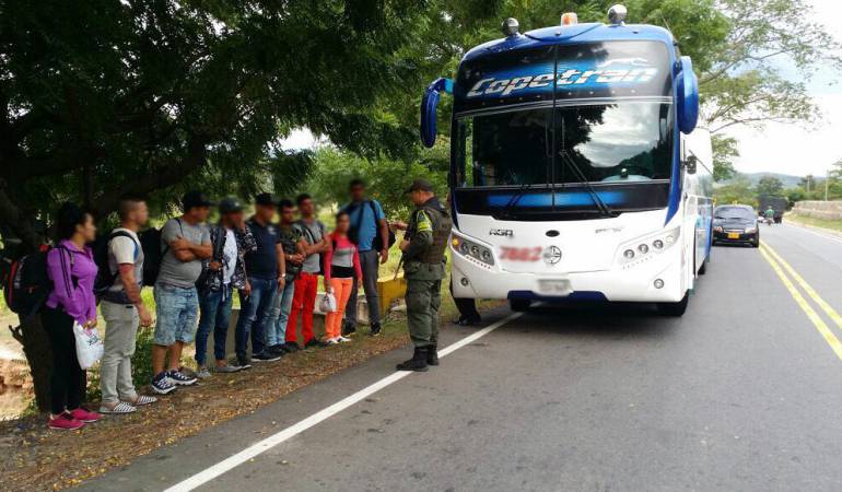 Los extranjeros fueron puestos a disposición de Migración Colombia. 