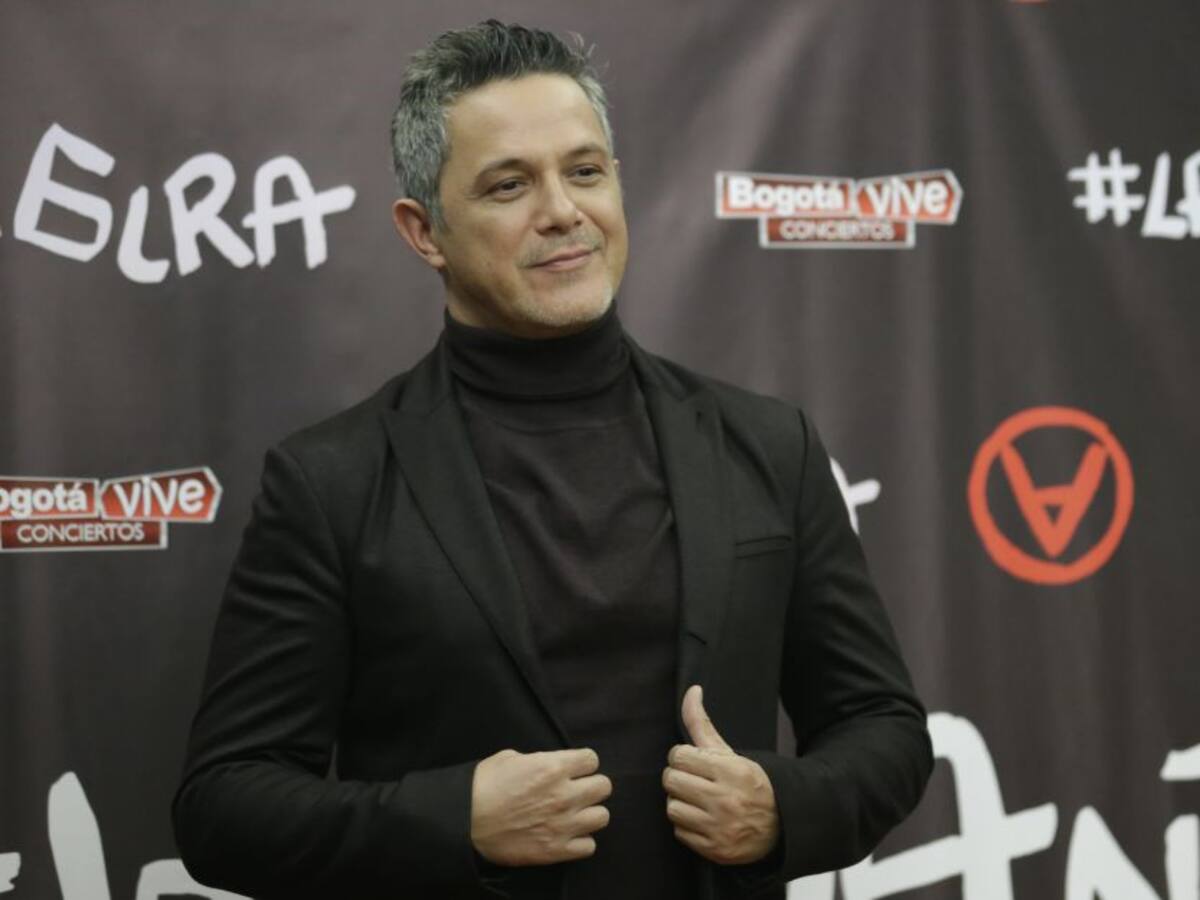 Alejandro Sanz reprograma para noviembre su gira por Colombia