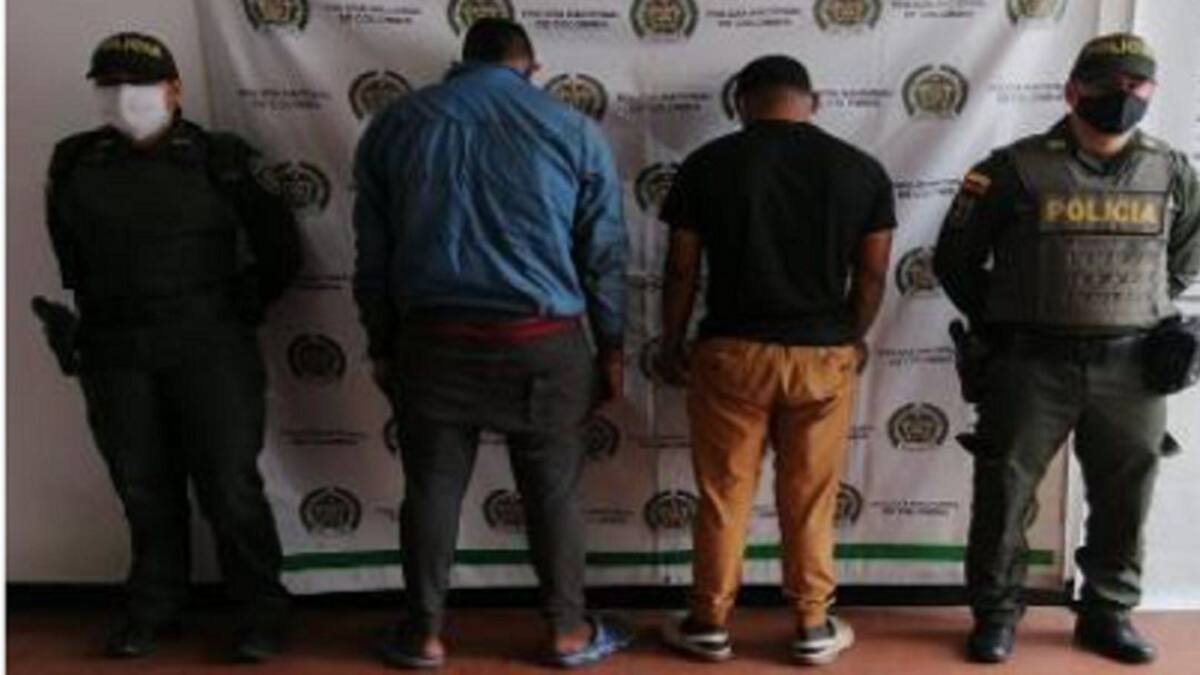 Dos venezolanos fueron capturados con 9 kilos de marihuana en el Quindío