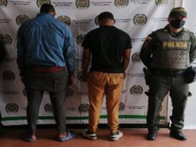 Dos venezolanos fueron capturados con 9 kilos de marihuana en el Quindío