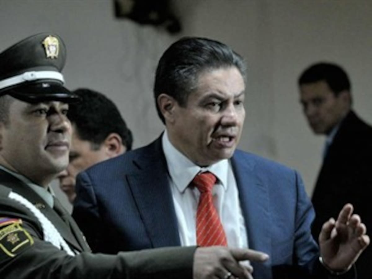 Juez avala principio de oportunidad a Héctor Zambrano por carrusel de contratos