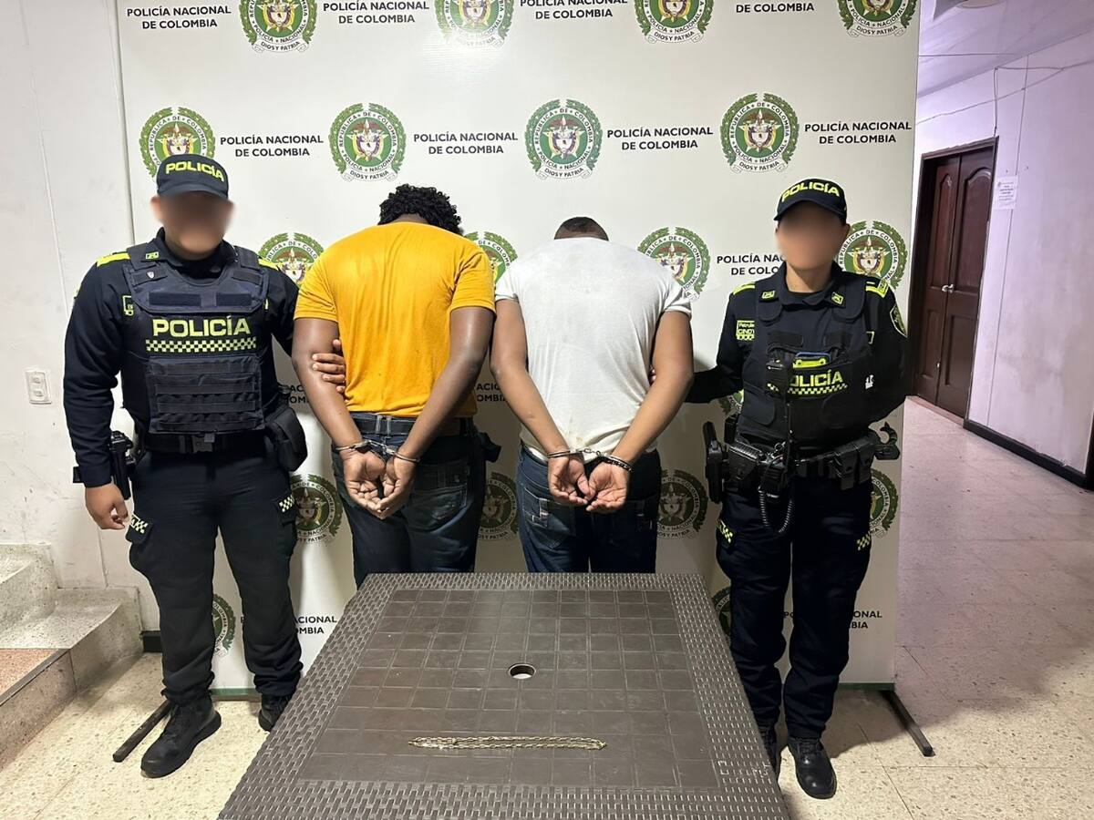 Un capturado y un adolescente aprehendido por el delito de hurto