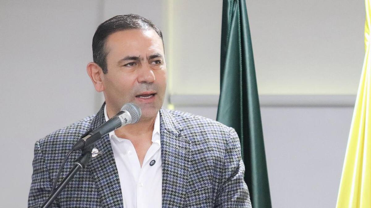 “Mientras los delincuentes avanzan, ellos frenan las soluciones”: gobernador habló de los “verdes”
