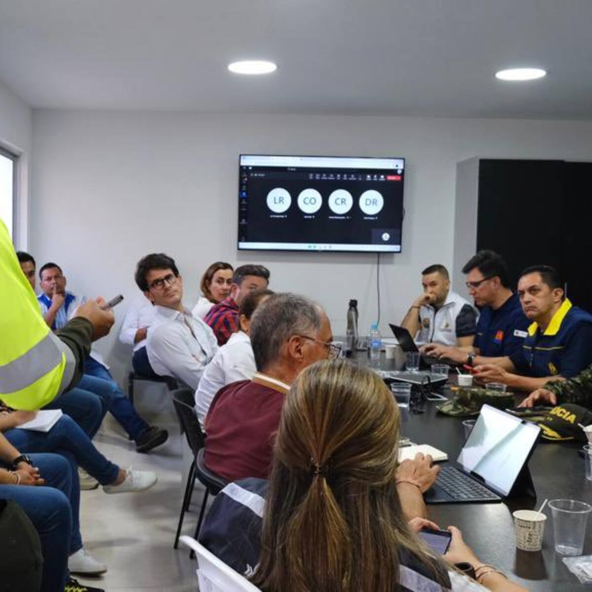 Después de casi un mes la vía Bucaramanga-Barrancabermeja sigue cerrada: convocan PMU