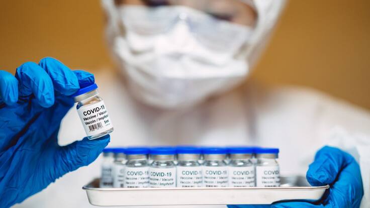 "La aguja se tapó": nueva denuncia por mala aplicación de vacuna COVID