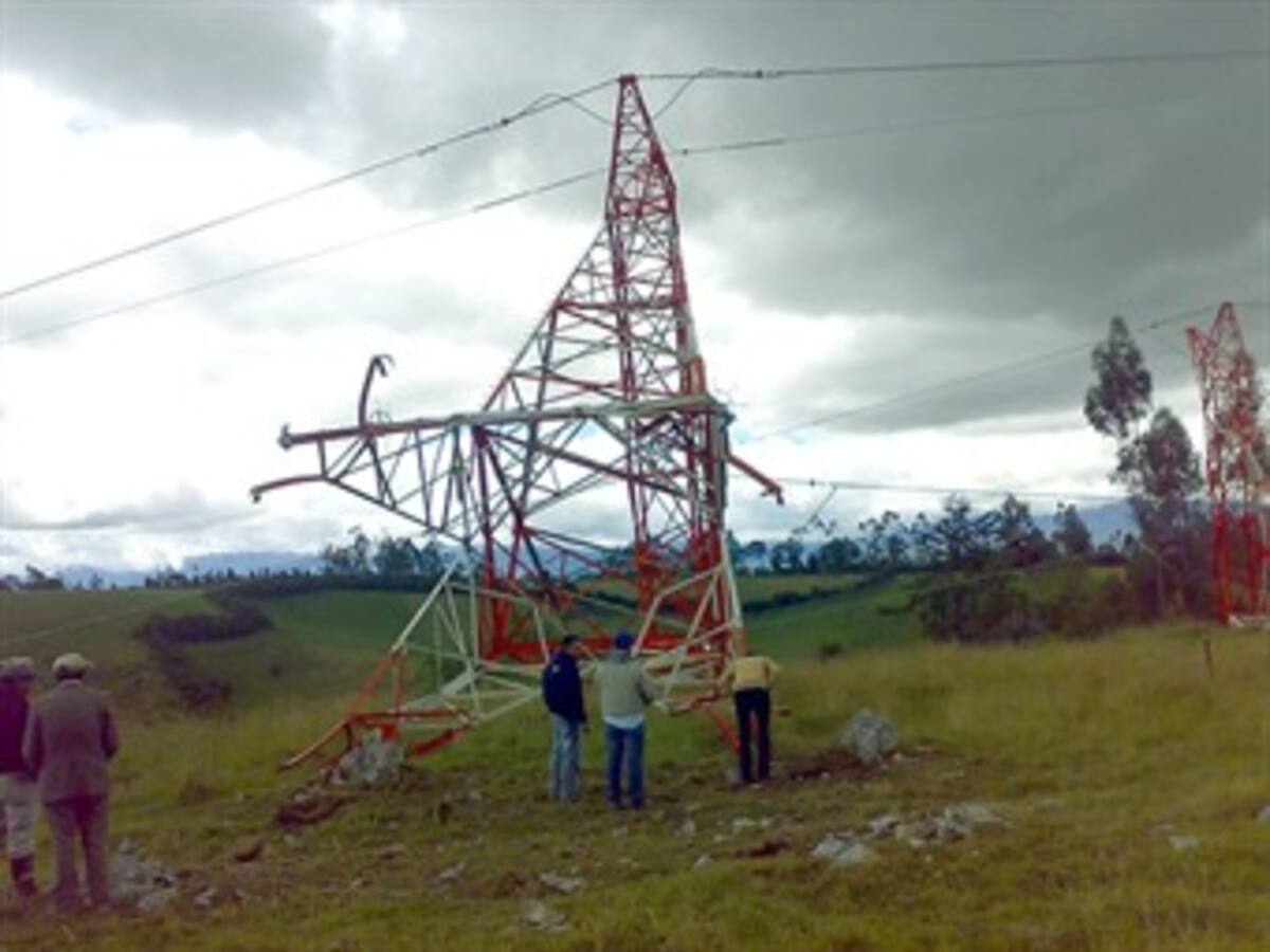 Campos minados frenan restablecimiento de electricidad en Nariño
