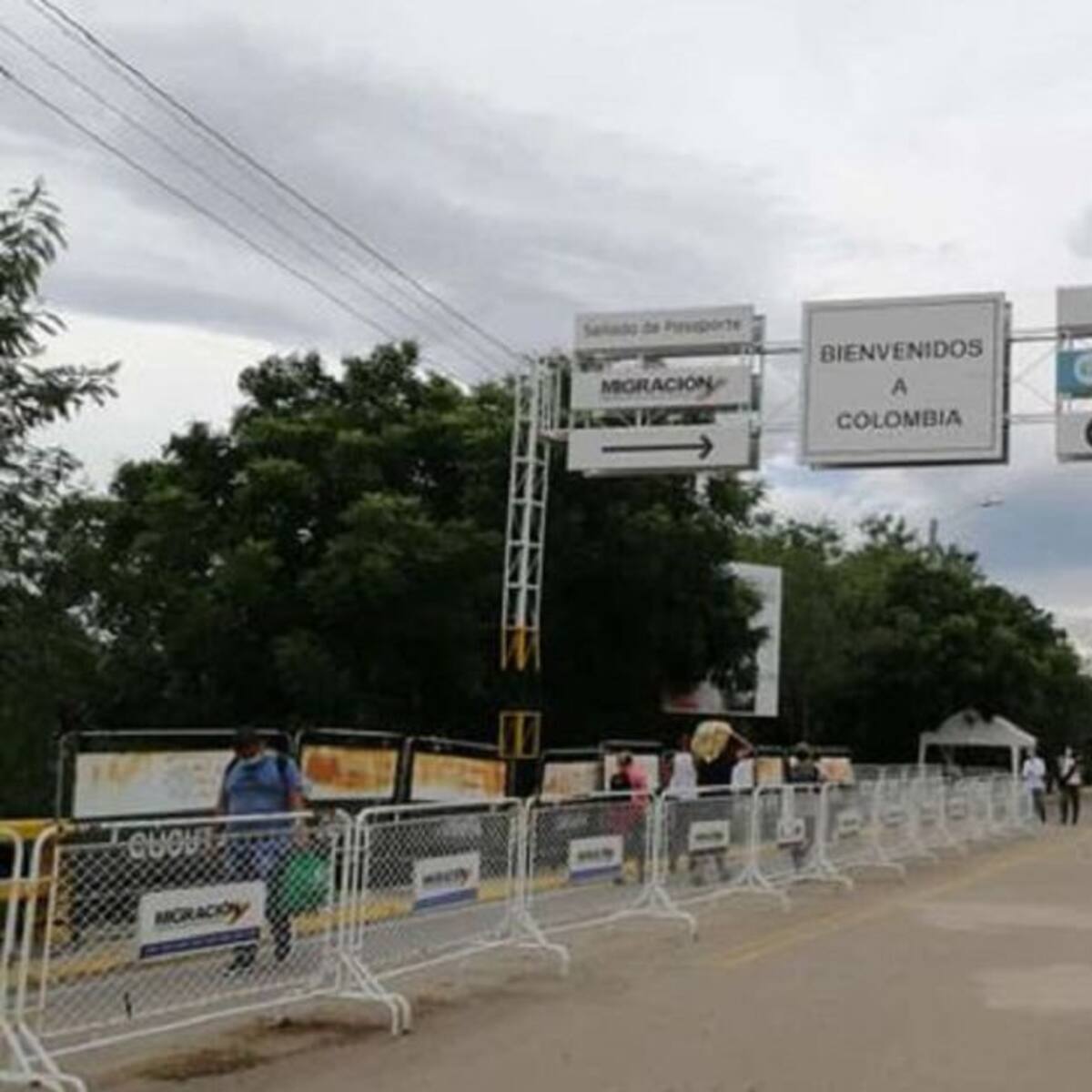 Chavismo busca nuevos canales de diálogo con Colombia