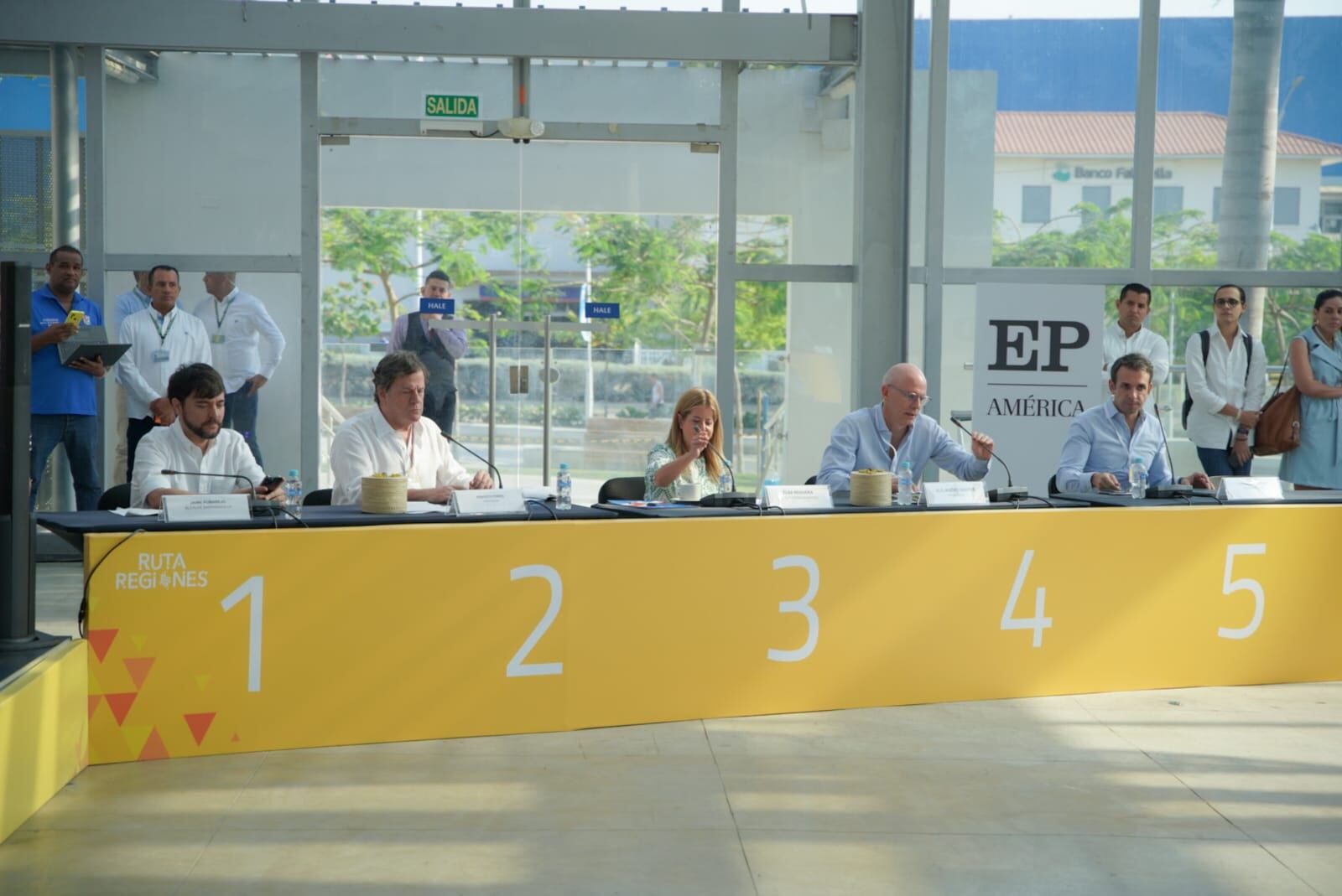 Ruta Regiones llega a Barranquilla: 40 líderes reflexionan retos del Caribe. Foto: Caracol Radio