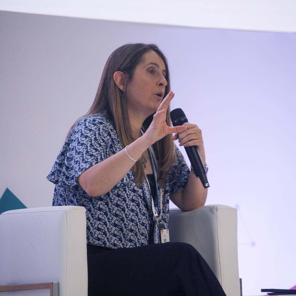 “Cuando les den la papeleta, tienen que romperla”: senadora Paloma Valencia en Andesco