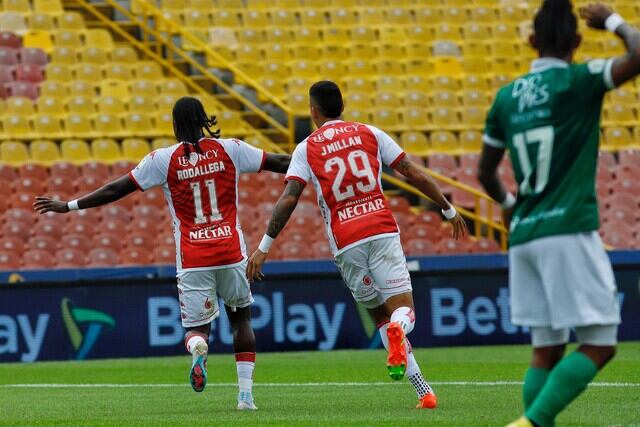 Hugo Rodallega celebra su primer gol con Santa Fe / Colprensa.