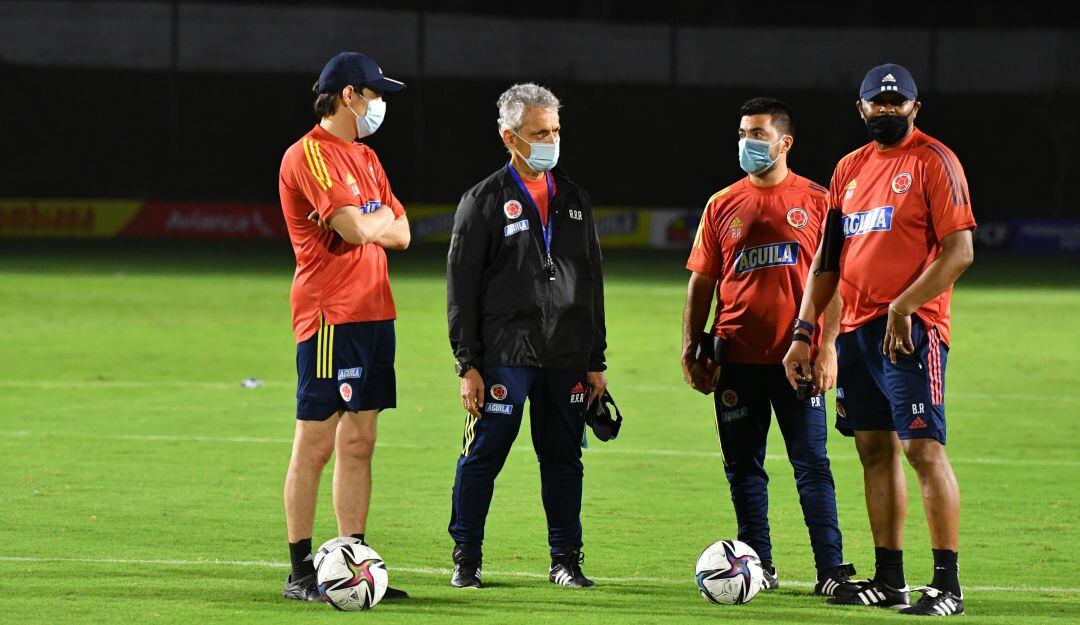 Cuerpo técnico de la Selección Colombia comandado por Reinaldo Rueda