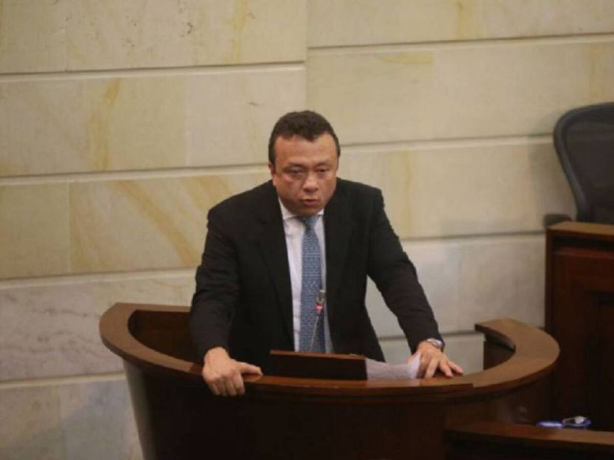 Exjuez que denunció a Eduardo Pulgar preocupado por seguridad de su familia