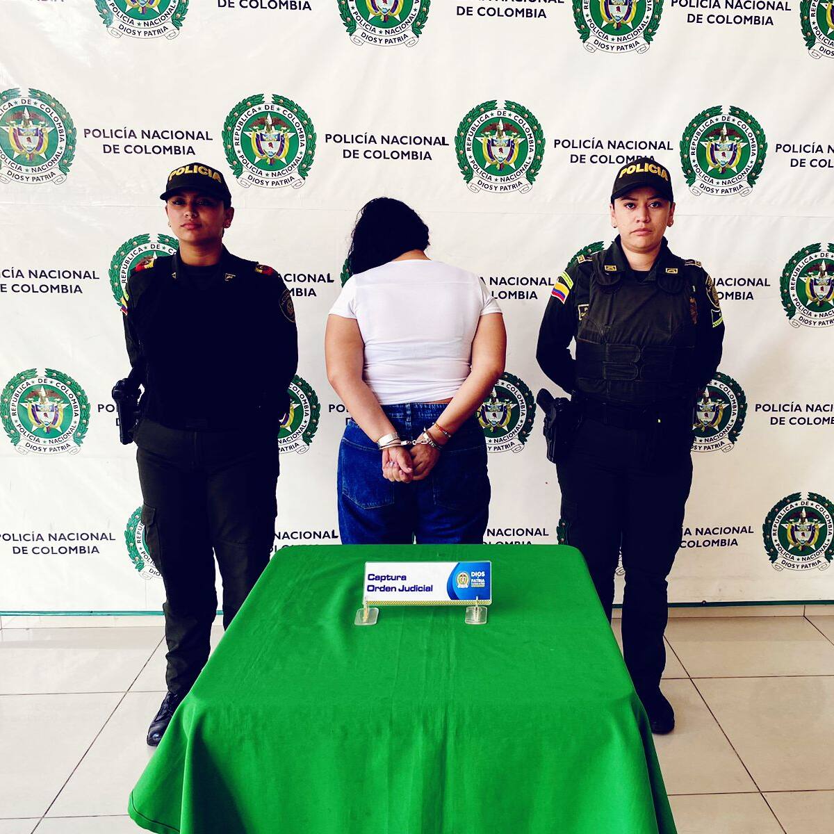 Capturan a mujer que se dedicaba al fleteo en Bucaramanga
