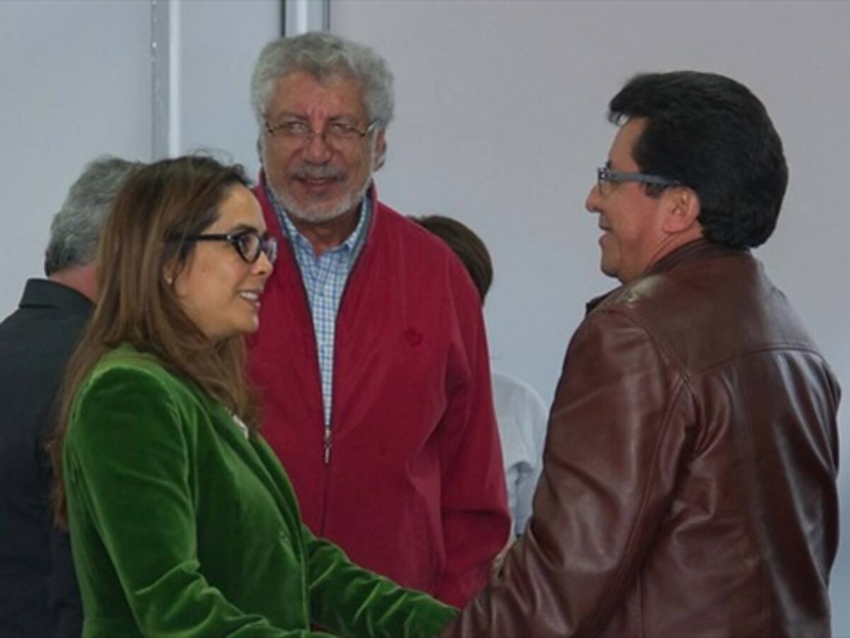 Con buen ambiente retoman diálogo Gobierno y Fecode