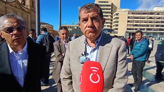 Durante viaje a Cali para posesión presidencial, alcalde de Tunja planteó prioridades para la capital boyacense