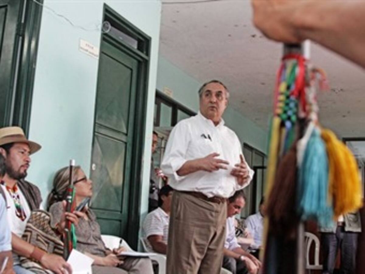 Indígenas del Cauca se reúnen nuevamente con el Gobierno en Popayán