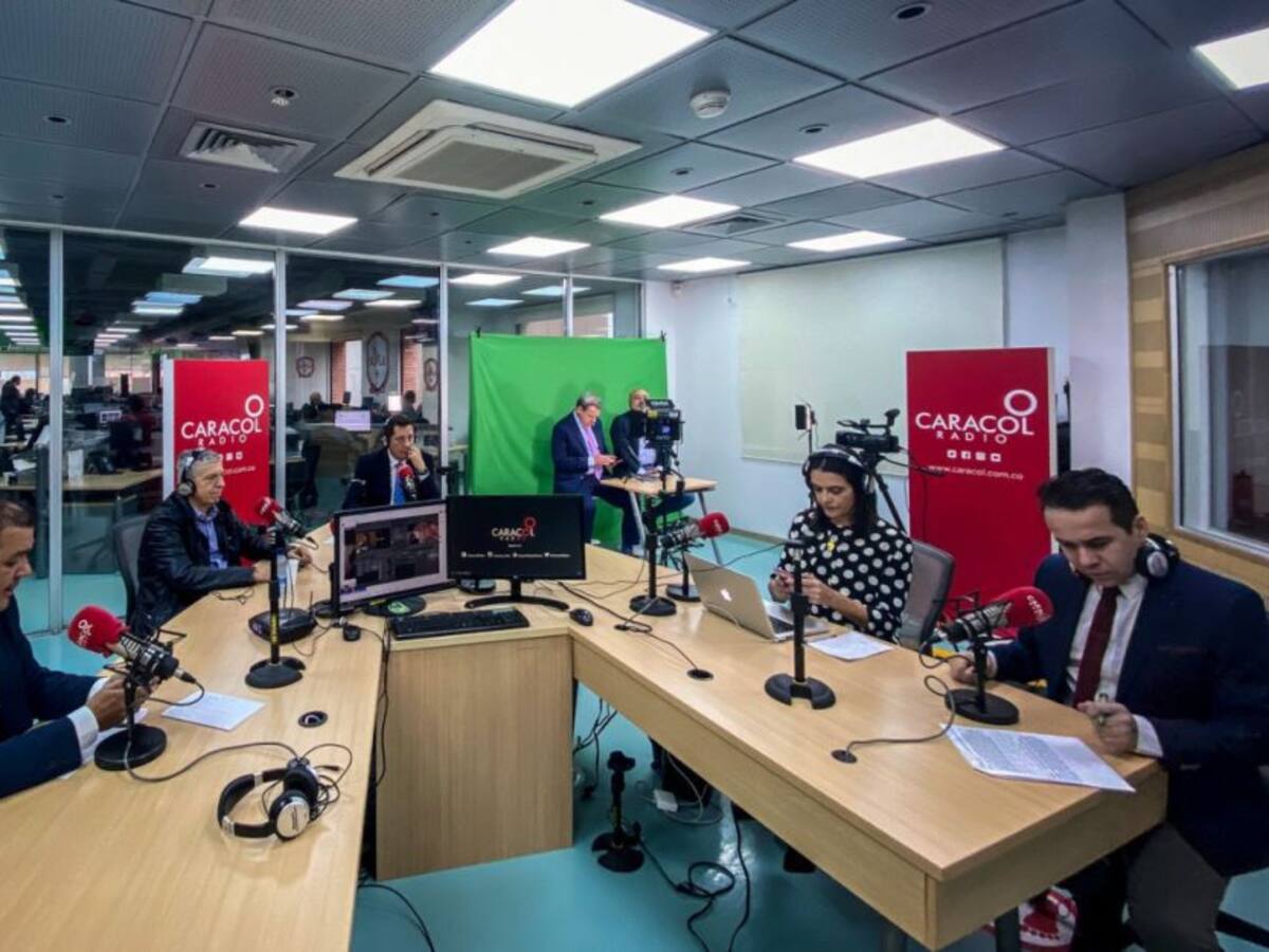 Reviva acá el programa especial de los 30 años de La Luciérnaga